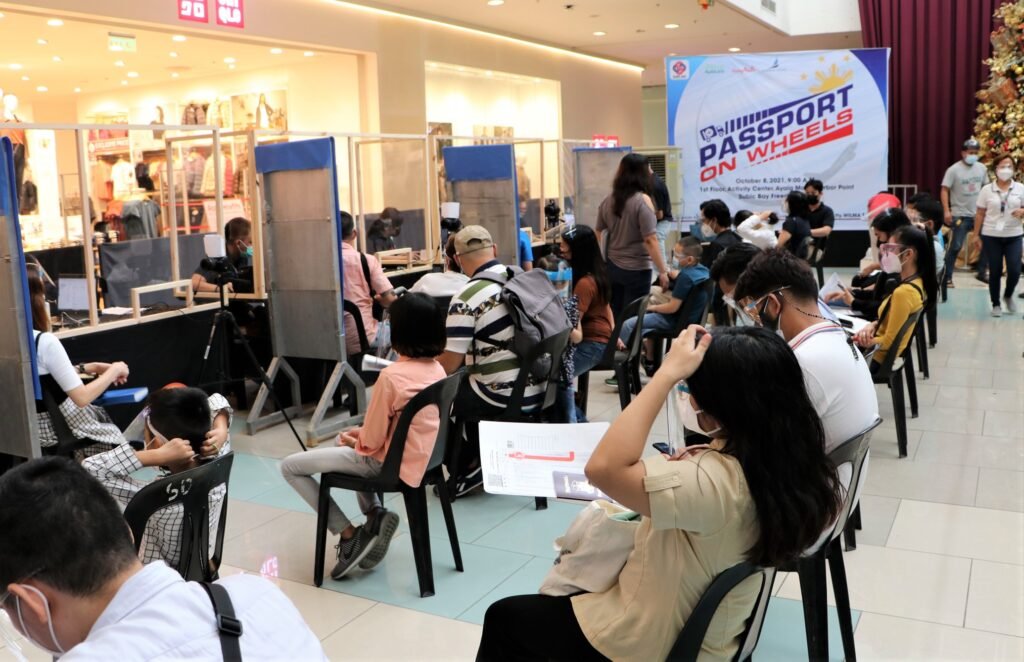 NEWS IN PHOTOS: Passport on wheels - Pampanga News Now